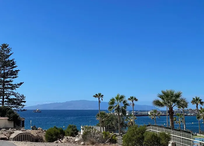 Canarias * 洛斯克里斯蒂亚诺斯