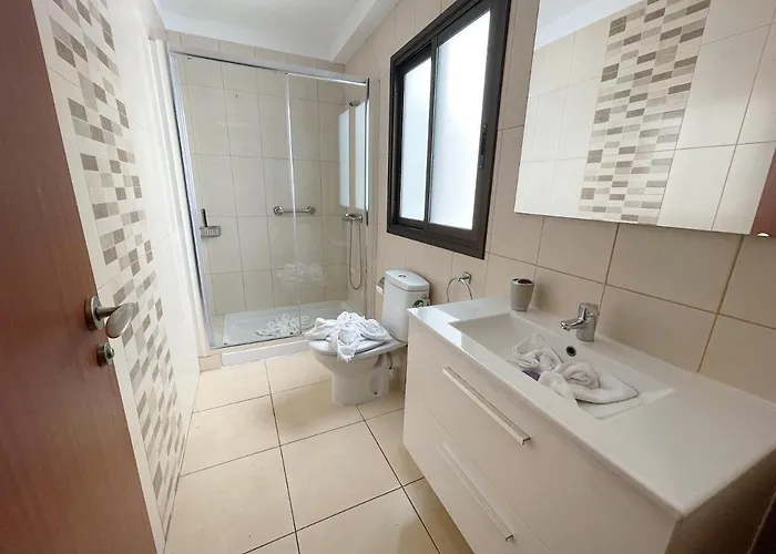 Canarias * 洛斯克里斯蒂亚诺斯